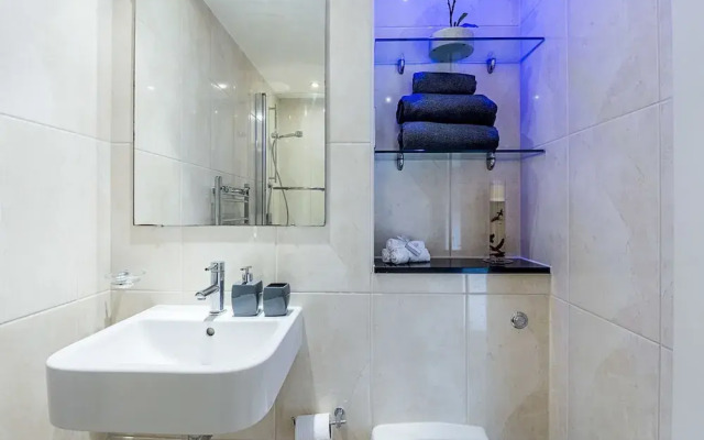 Highlife Lexington Apartments