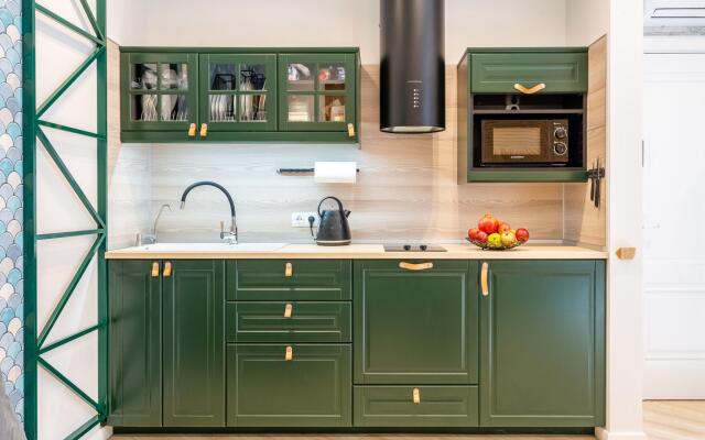 Апартаменты на проспекте Английский 24