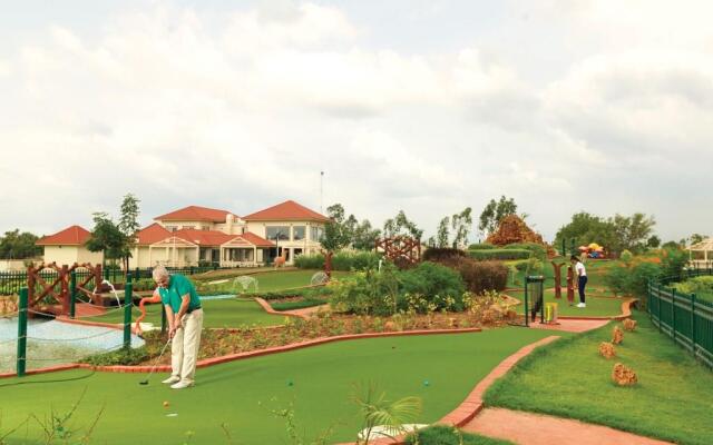 Neonz  Resort