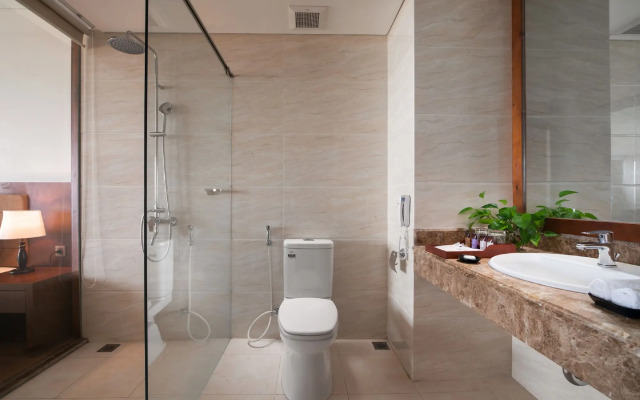 Gold Coast Hotel Resort & Spa