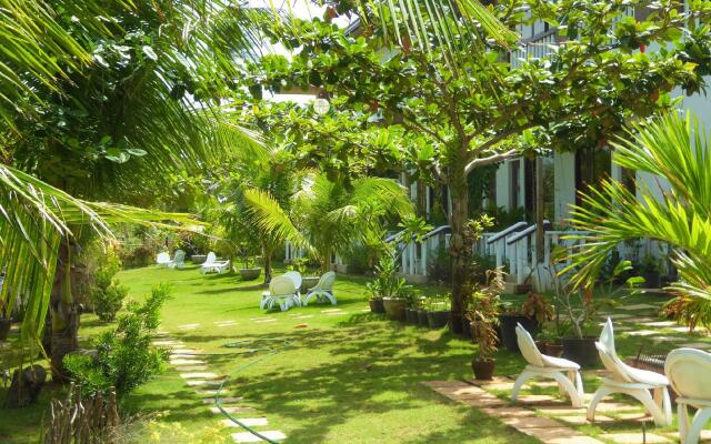 Island View Beachfront Resort