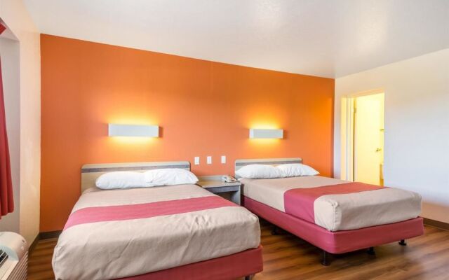 Motel 6