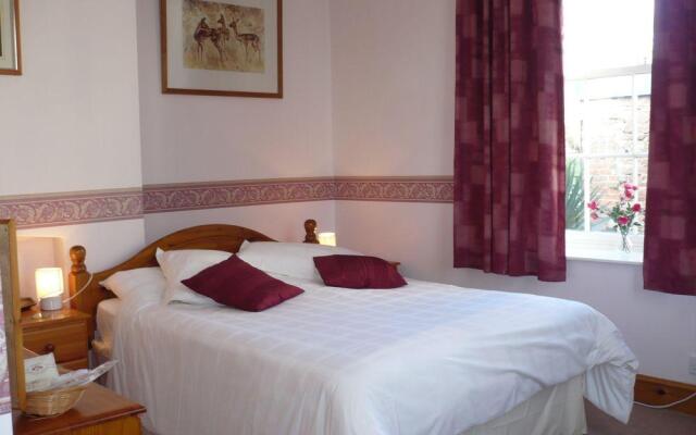 Garden Cottage & Granary