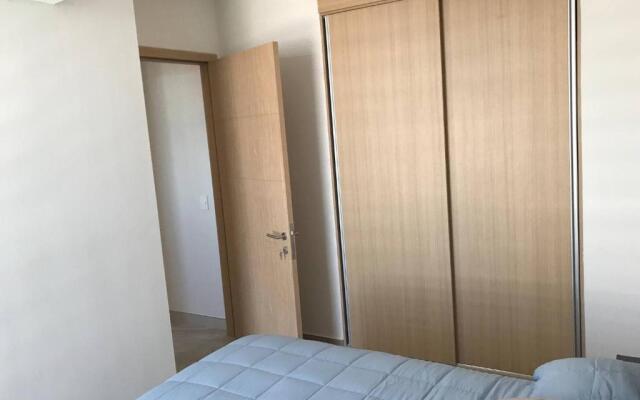 Beautiful Apartment Furnished - Great Location - Swimming Pool Gym Wifiaa