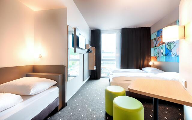 B&B Hotel Stuttgart-Neckarhafen