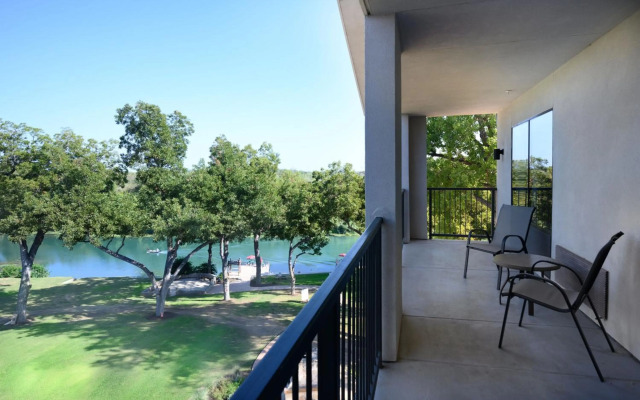 Courtyard by Marriott New Braunfels River Village