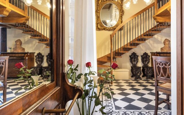 Saint George's House