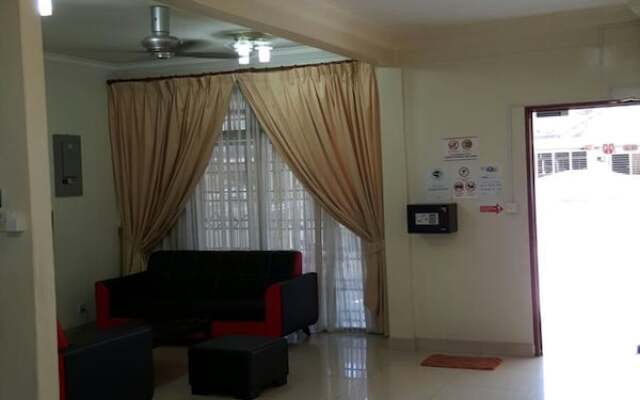 Spice Arena 4room House