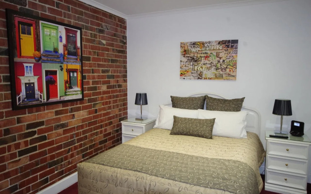 Best Western Ensenada Motor Inn