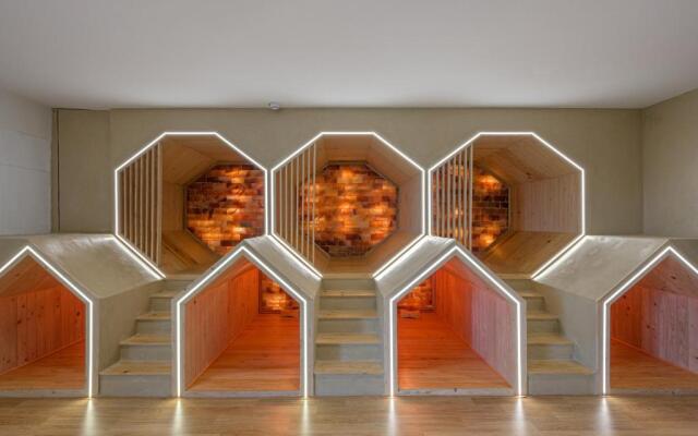 Delight Hotel