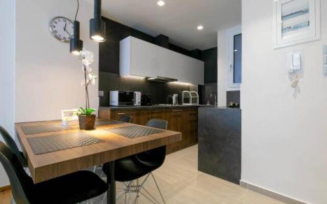 TONIS Le Petit Nicolas 1BD Apartment in Koukaki