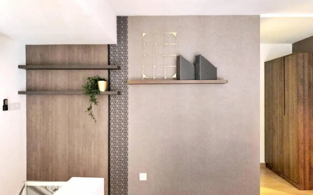 Modern Industrial Duplex Loft- Ekocheras-MRT 3pax