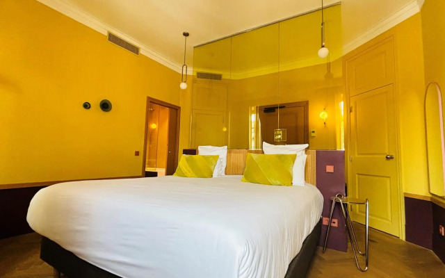 Hotel De Cambis