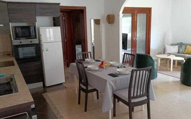 Luxury Penthouse, 50m2 terrace, downtown