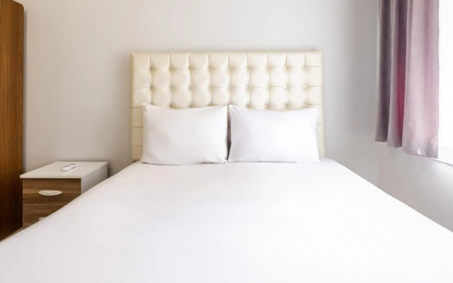 Lovely Flat Near Shore and Trendy Spots in Kadikoy