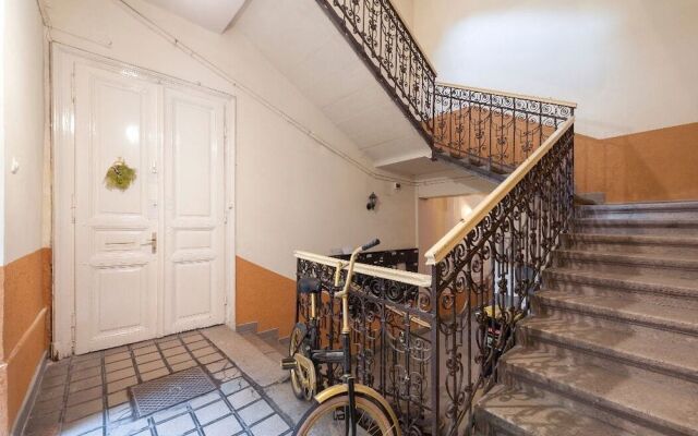 Home Apartment