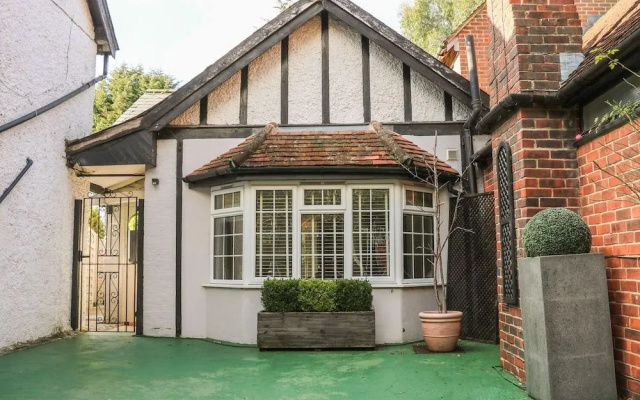 Woodend Annexe