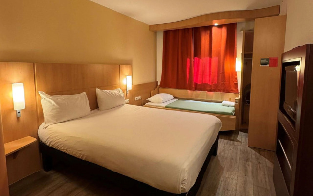ibis Istres Trigance