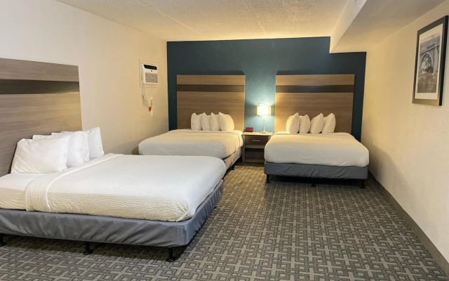 Days Inn & Suites by Wyndham Spokane