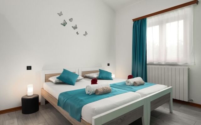 Splendid Villa in Vižinada with Hot Tub