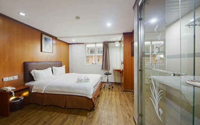 D&V guesthouse Beverly penampang