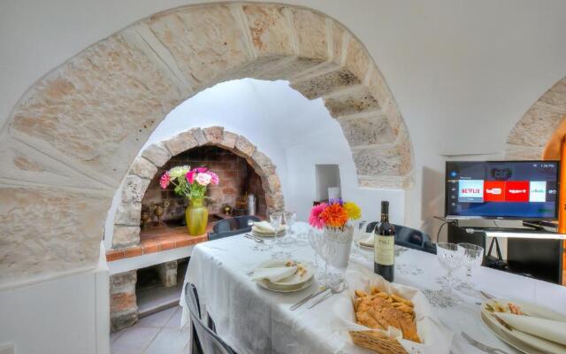La Casa Sulla Roccia Trulli Pool