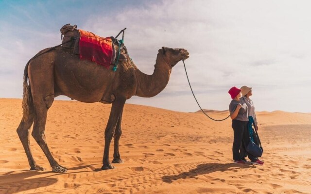 Sanmao Desert Luxury Camp