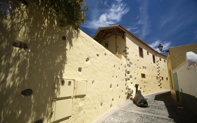 Rural Casa de los Camellos Hotel