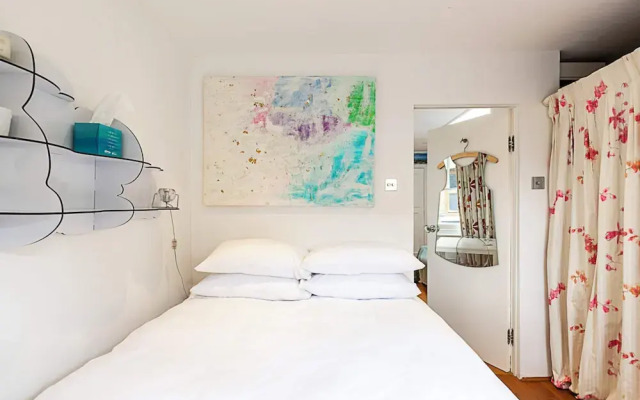 Parsons Green Modern One Bedroom Flat
