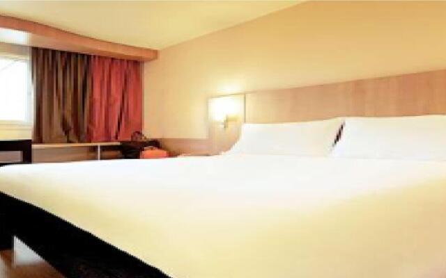 ibis Concepcion