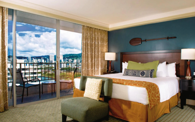 Club Wyndham Royal Garden at Waikiki