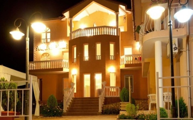 Aquarelle Hotel & Villas