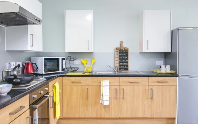 Ensuite Rooms for STUDENTS Only-BANGOR
