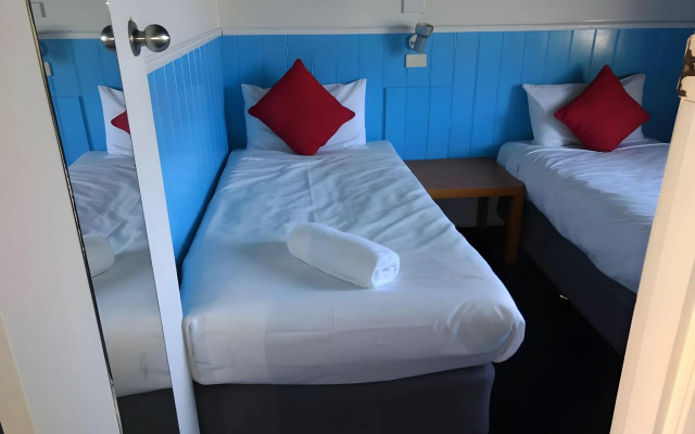 Diamond Island Resort & Penguin viewing