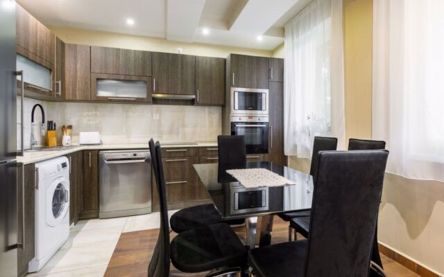 Holiday Home Balaton H2064