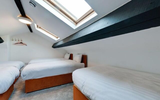 iStay Liverpool 135 Duke Street