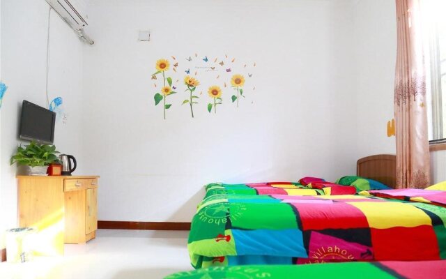 Dunhuang Dream Camel Youth Inn
