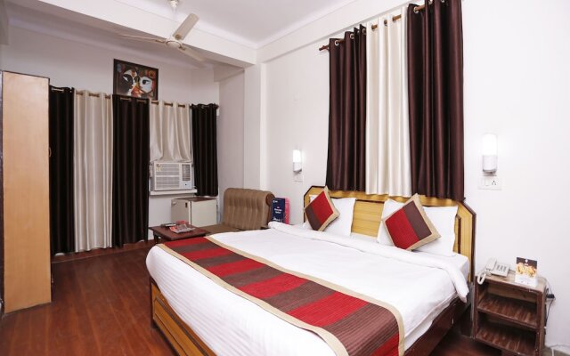 OYO 3395 Hotel Arjun
