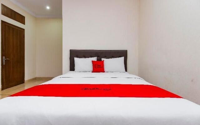 RedDoorz Plus Near Taman Lalu Lintas Bandung