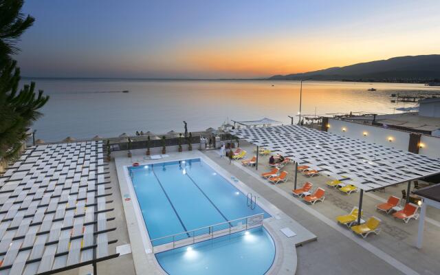 Hattuşa Vacation Beach Hotel