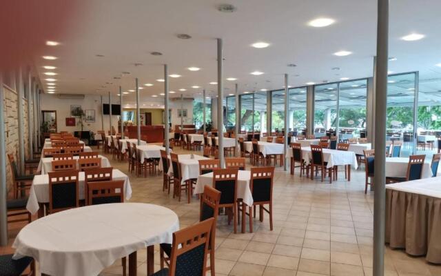 Tourist Settlement Brzet