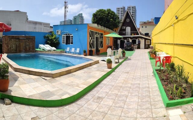 Pousada Alojaki Hostel