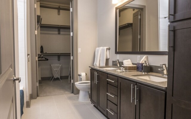 Heaven on Nashville Furnished Apartments