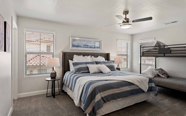 The Sunnyside Haven by RedAwning