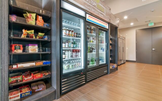 Global Luxury Suites in Menlo Park