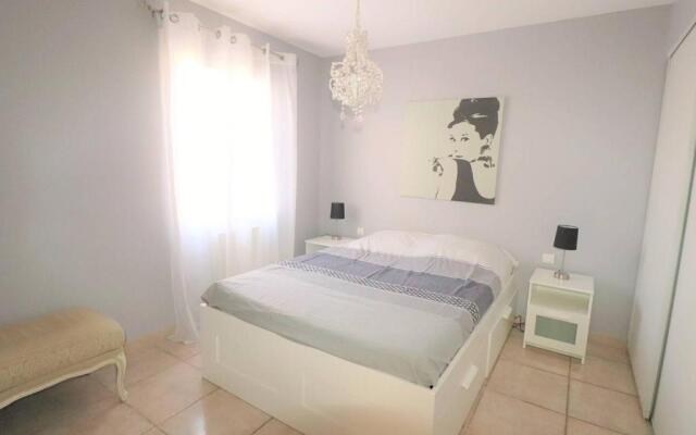 MAISON LE GRAU-DU-ROI, 5 PIèCES, 8 PERSONNES - FR-1-307-157