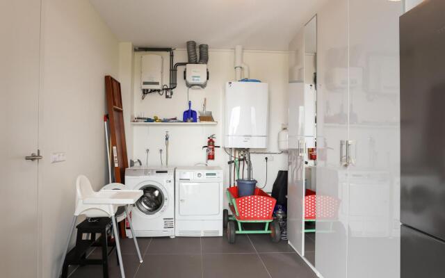 Modern Holiday Home in Kamperland With Garden