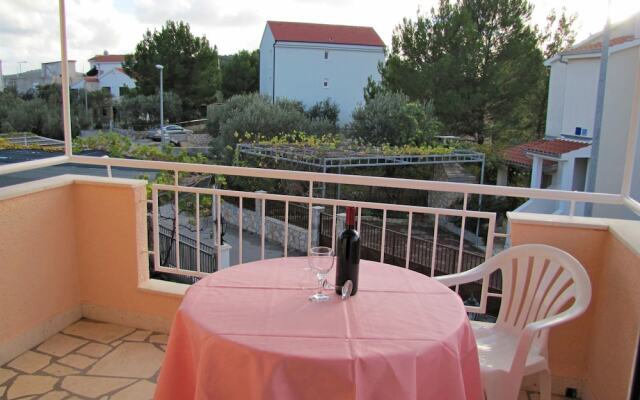 Apartments Zdravko
