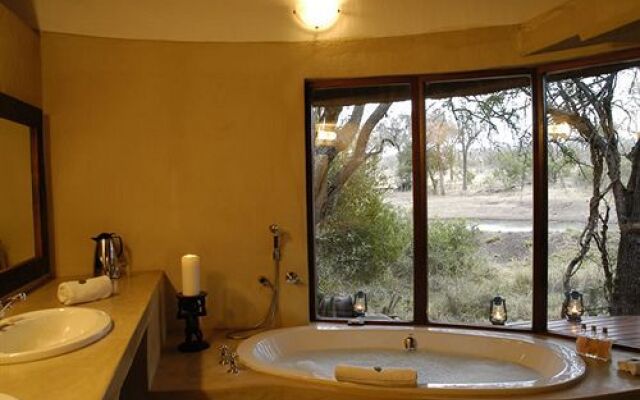Serondella Game Lodge