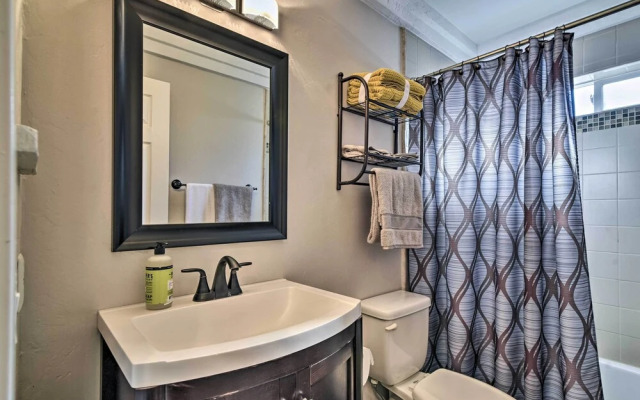 Milwaukie Vacation Rental w/ Backyard, Office